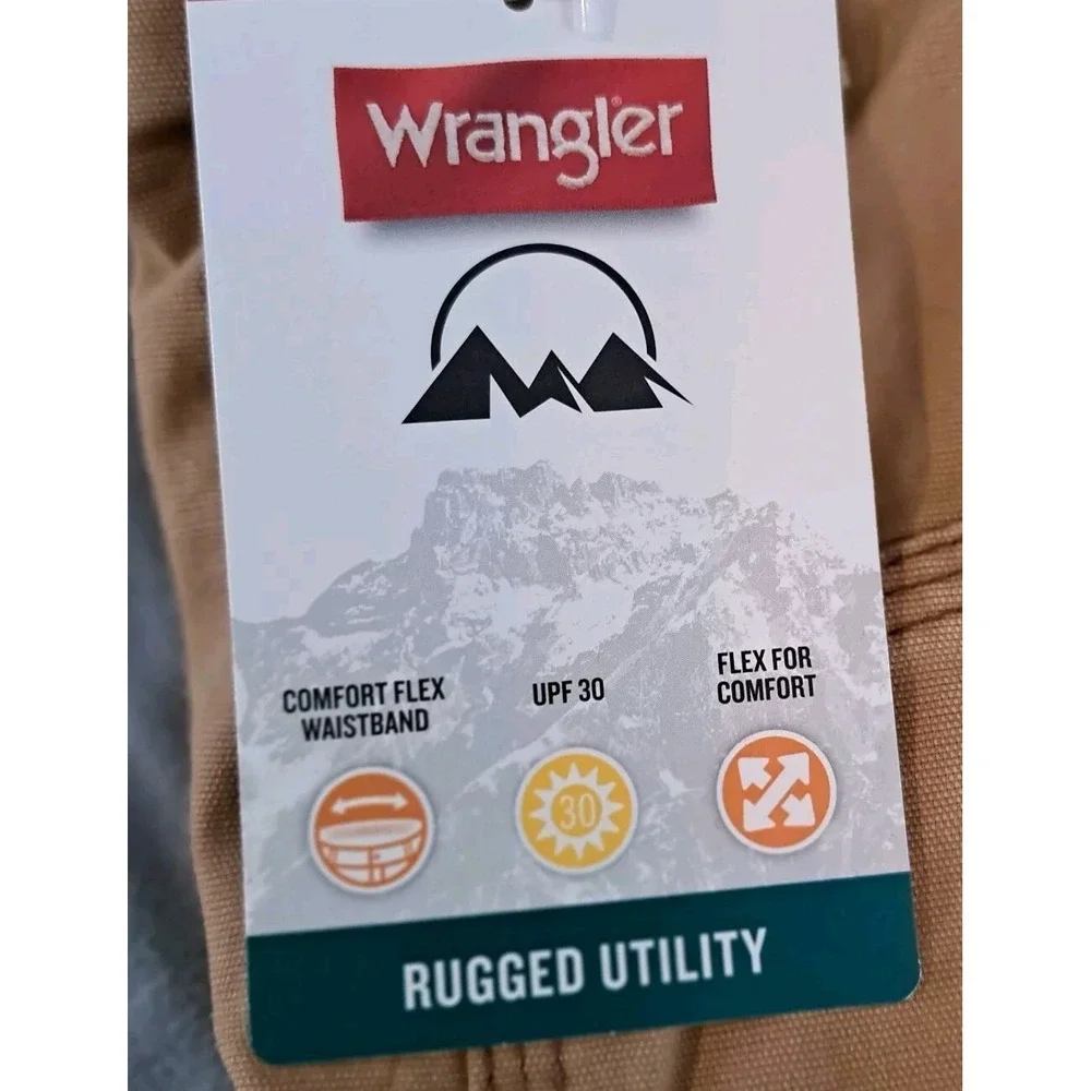 NWT Wrangler  Mens Utility Pants Beige‎ 42x30 Comfort SPF 30 Normcore Gorpcore